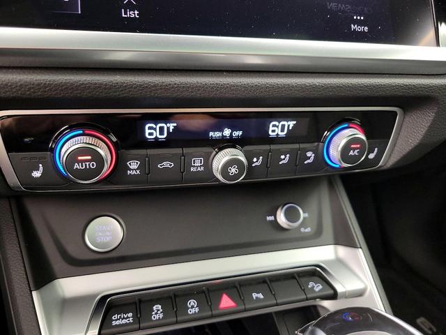 Photo of 2020 White Audi Q3