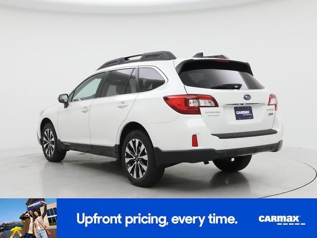 Photo of 2016 White Subaru Outback