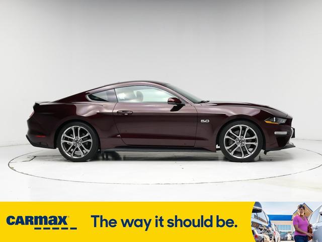 Photo of 2018 Burgundy Ford Mustang