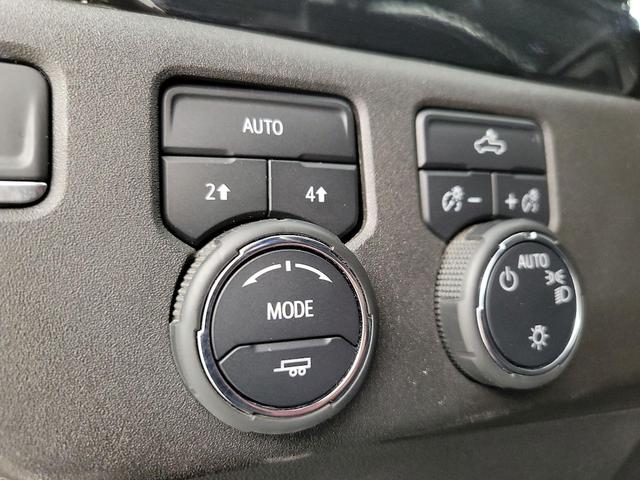 Photo of 2023 Black Chevrolet Silverado 1500