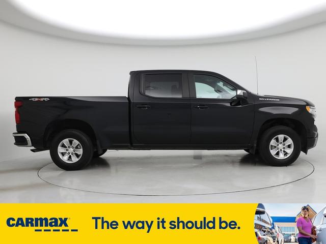Photo of 2023 Black Chevrolet Silverado 1500