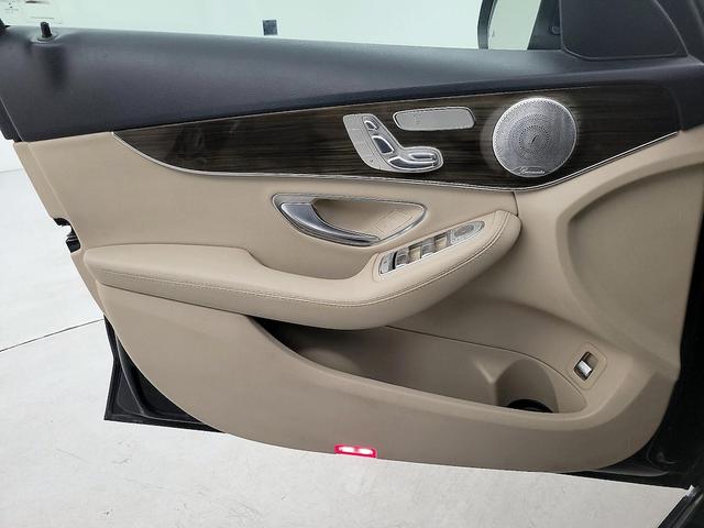 Photo of 2018 Black Mercedes-Benz C-Class