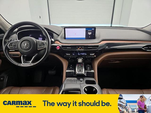 Photo of 2022 Black Acura MDX