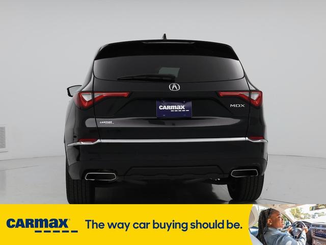 Photo of 2022 Black Acura MDX