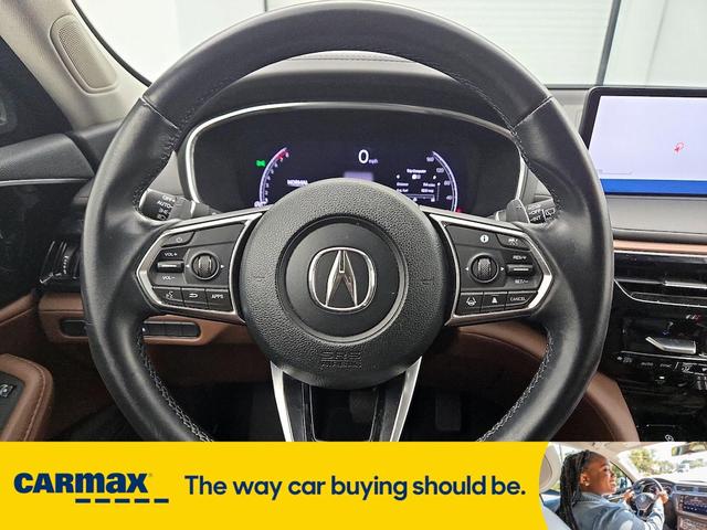 Photo of 2022 Black Acura MDX