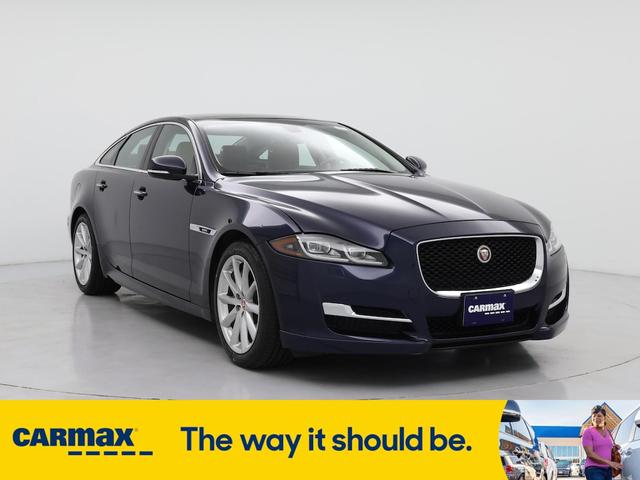 2016 Jaguar XJ