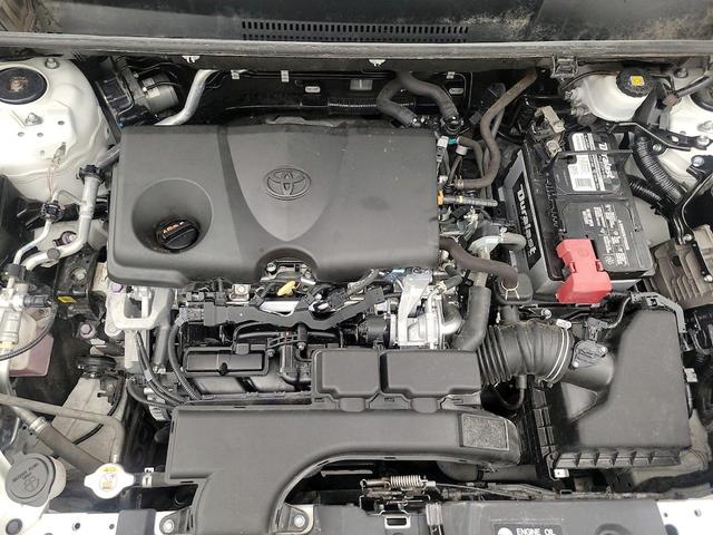 Photo of 2021 White Toyota RAV4