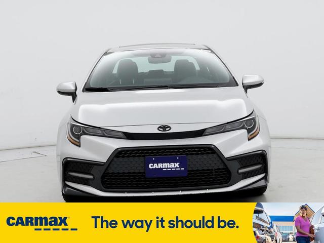 Photo of 2022 Silver Toyota Corolla
