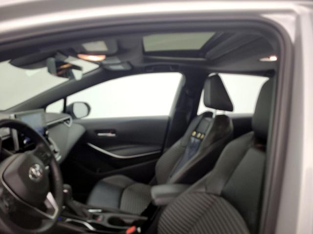 Photo of 2022 Silver Toyota Corolla