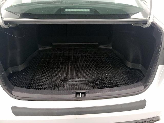 Photo of 2022 Silver Toyota Corolla