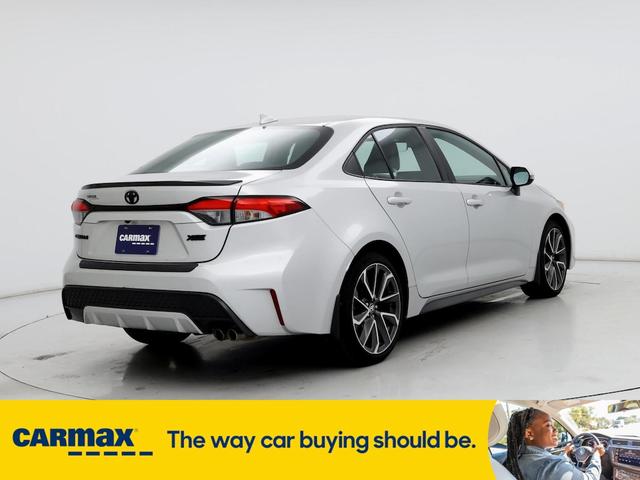Photo of 2022 Silver Toyota Corolla