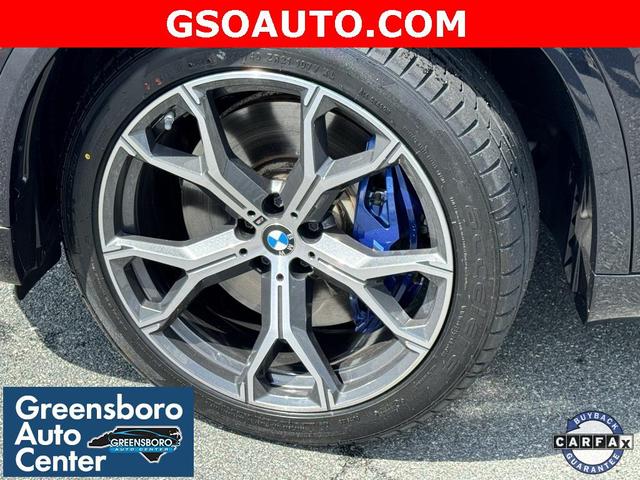 Photo of 2020 Carbon Black Metallic BMW X5