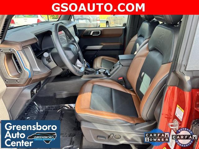 Photo of 2023 Hot Pepper Red Metallic Tinted Clearcoat Ford Bronco