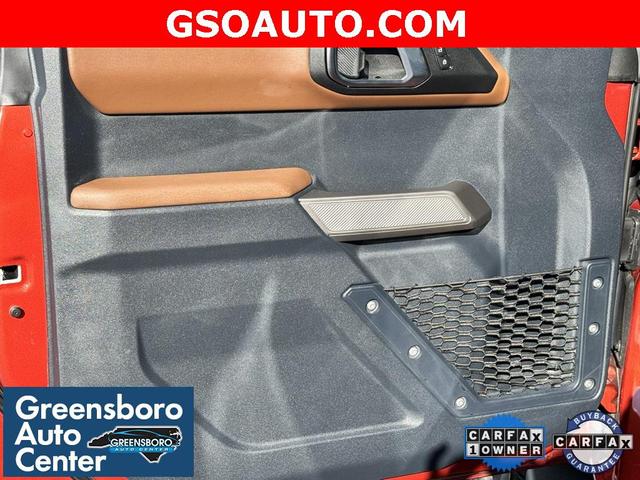 Photo of 2023 Hot Pepper Red Metallic Tinted Clearcoat Ford Bronco