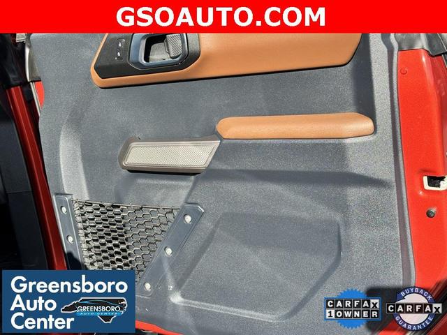 Photo of 2023 Hot Pepper Red Metallic Tinted Clearcoat Ford Bronco