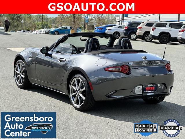Photo of 2023 Machine Gray Metallic Mazda MX-5 Miata