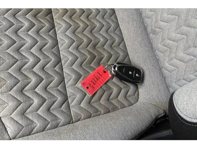 Photo of 2023 Summit White Chevrolet Equinox