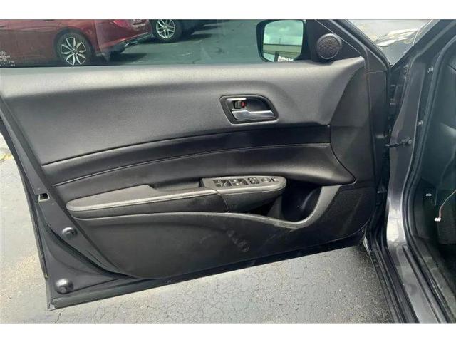 Photo of 2020 Modern Steel Metallic Acura ILX