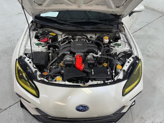 Photo of 2023 WHITE Subaru BRZ