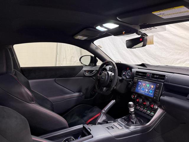 Photo of 2023 WHITE Subaru BRZ