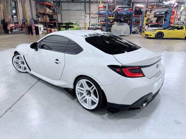 Photo of 2023 WHITE Subaru BRZ