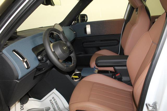 Photo of 2025 Nanuq White MINI Countryman