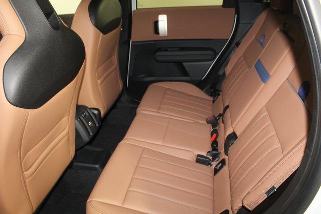 Photo of 2025 Nanuq White MINI Countryman