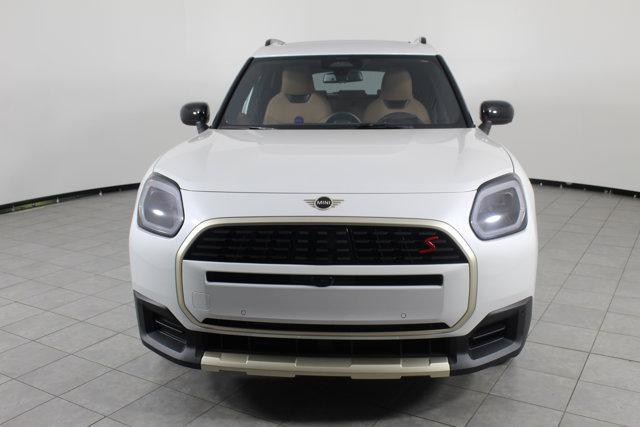 Photo of 2025 Nanuq White MINI Countryman