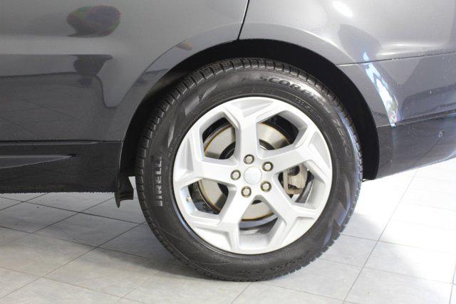 Photo of 2020 Gray Land Rover Range Rover Sport