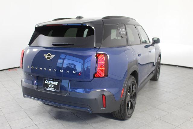 Photo of 2025 Indigo Sunset Blue Metallic MINI Countryman