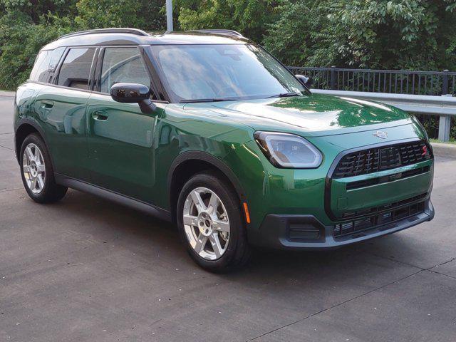 Photo of 2025 British Racing Green IV Metallic MINI Countryman