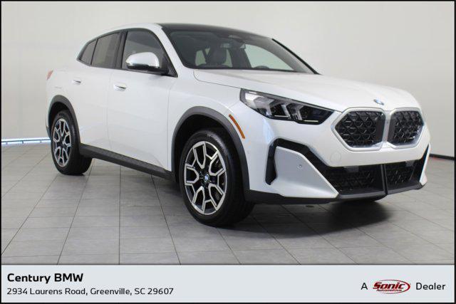 Photo of 2025 White BMW X2