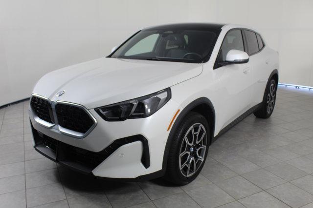 Photo of 2025 White BMW X2