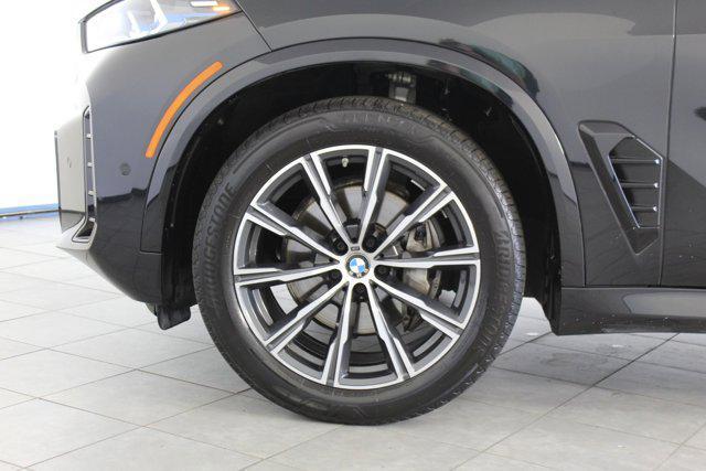 Photo of 2025 Black BMW X5