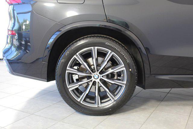Photo of 2025 Black BMW X5