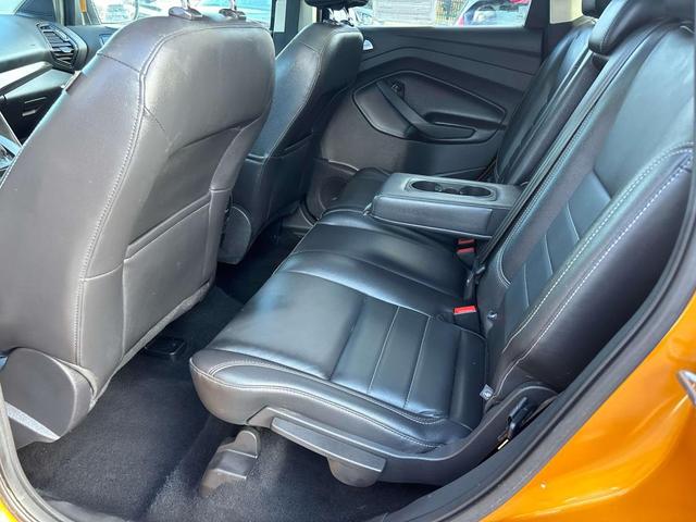Photo of 2016 Sunset Ford Escape