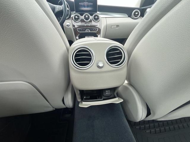 Photo of 2015 Steel Gray Metallic Mercedes-Benz C-Class