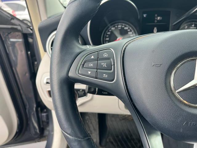 Photo of 2015 Steel Gray Metallic Mercedes-Benz C-Class