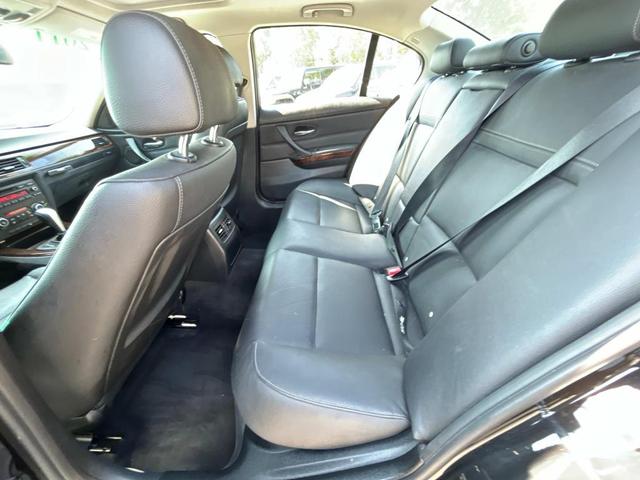 Photo of 2011 Black Sapphire Metallic BMW 328