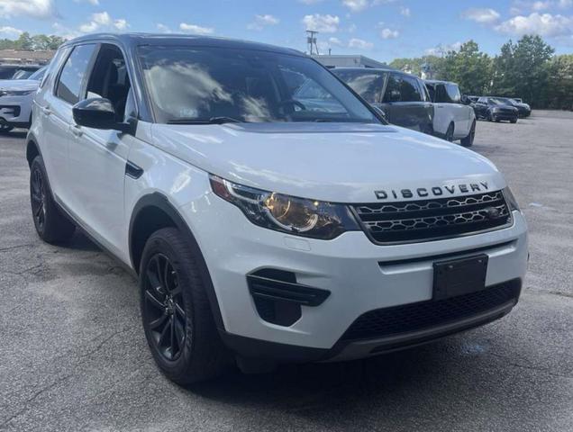 Photo of 2018 Fuji White Land Rover Discovery Sport