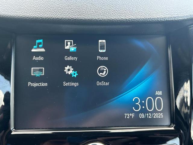 Photo of 2017 Mosaic Black Metallic Chevrolet Trax