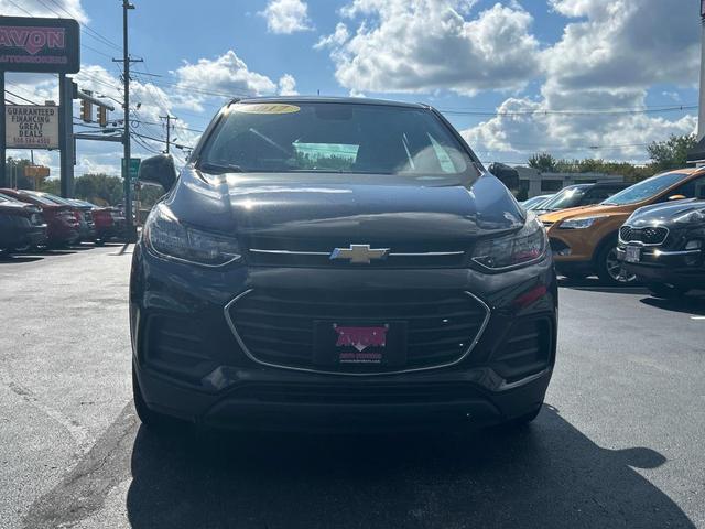 Photo of 2017 Mosaic Black Metallic Chevrolet Trax