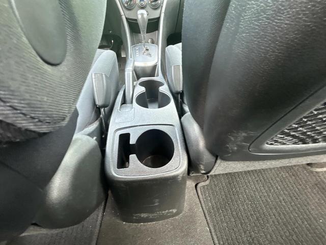 Photo of 2015 Ultra Black Pearl Hyundai Accent