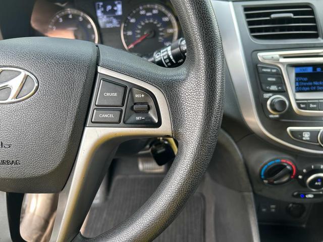 Photo of 2015 Ultra Black Pearl Hyundai Accent