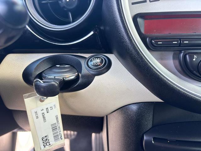 Photo of 2012 Pepper White MINI Cooper S
