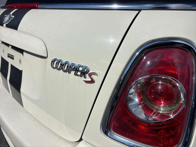 Photo of 2012 Pepper White MINI Cooper S