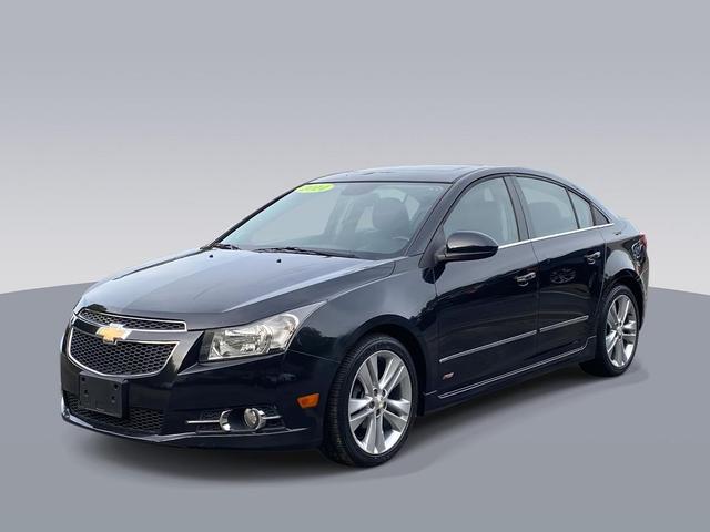 Photo of 2014 Black Granite Metallic Chevrolet Cruze