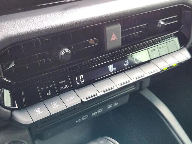 Photo of 2024 Ice Cap Toyota Land Cruiser