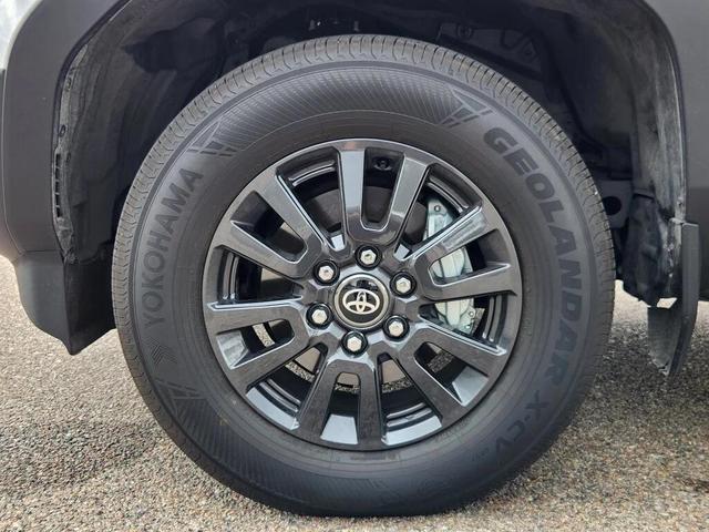 Photo of 2024 Ice Cap Toyota Land Cruiser