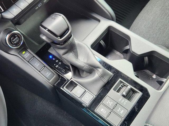 Photo of 2024 Ice Cap Toyota Land Cruiser